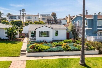 614 Knob Hill Ave, Unit A in Redondo Beach, CA - Foto de edificio - Building Photo