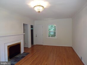 5000 Ridgewood Rd in Alexandria, VA - Building Photo - Building Photo