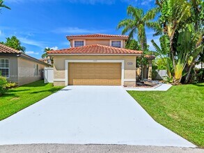 18232 SW 5th St in Pembroke Pines, FL - Building Photo - Building Photo