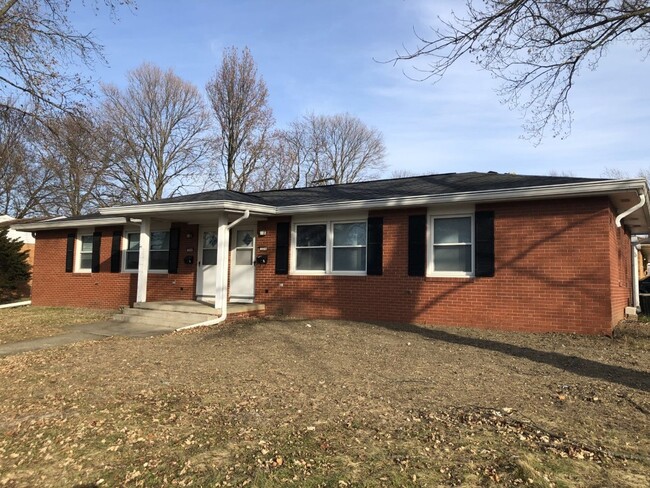 property at 224 Sherwood Way