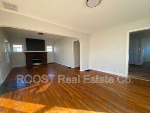 372 S Douglas Ave in Springfield, OH - Building Photo - Building Photo