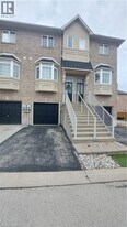5080 Fairview St in Burlington, ON - Building Photo
