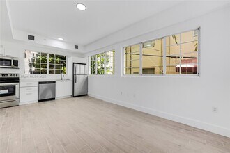 1519 Pennsylvania Ave in Miami Beach, FL - Building Photo - Building Photo