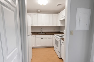 1838 Black Rock Tpke in Fairfield, CT - Building Photo - Building Photo