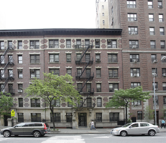 57-59 E 96th St in New York, NY - Foto de edificio - Building Photo