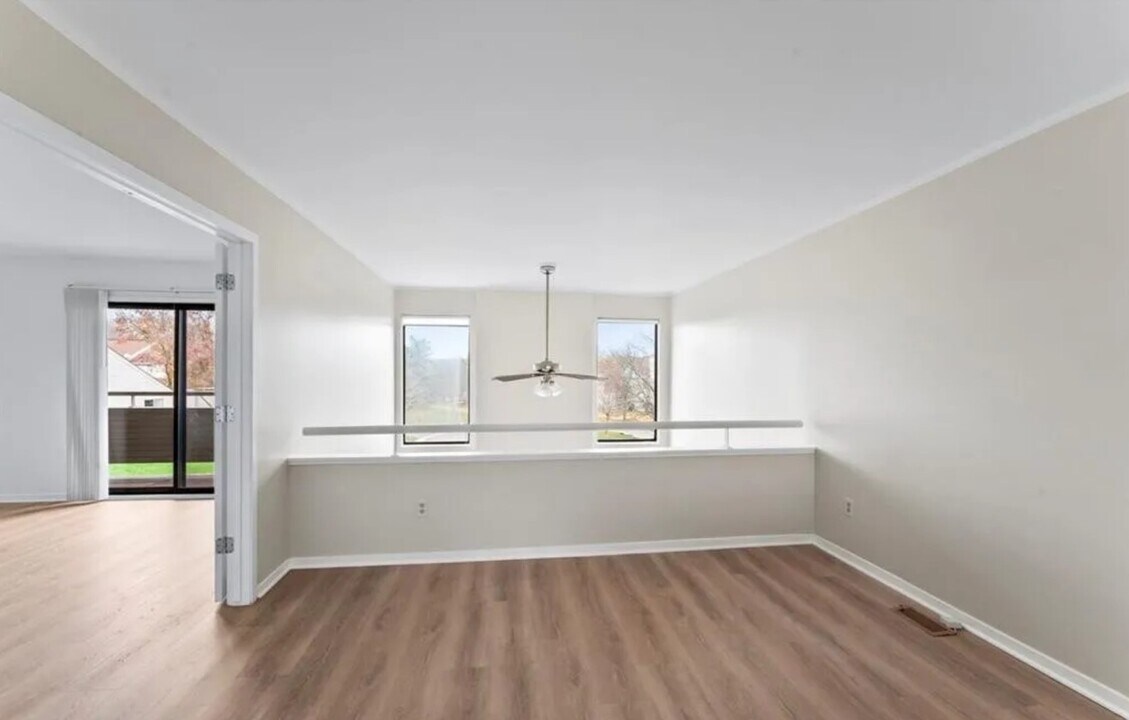 708 Preston Ct in Rochester Hills, MI - Building Photo