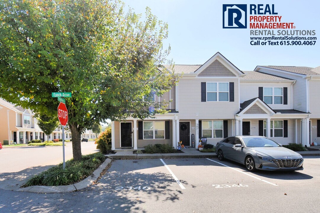 2346 Epoch Dr in Murfreesboro, TN - Building Photo