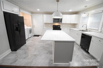 199 Crowell Dr SW in Concord, NC - Building Photo - Building Photo