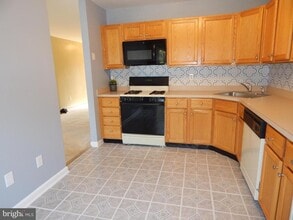531 Musket Ct in Collegeville, PA - Building Photo - Building Photo