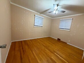 25125 Campbell Ave in Warren, MI - Foto de edificio - Building Photo