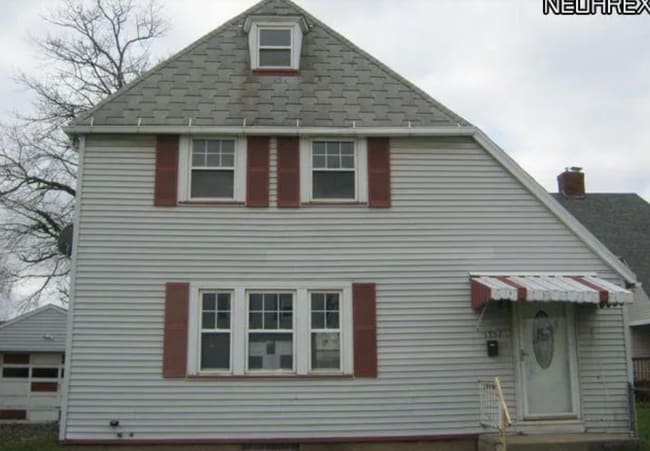 property at 1357 Maryland Ave SW