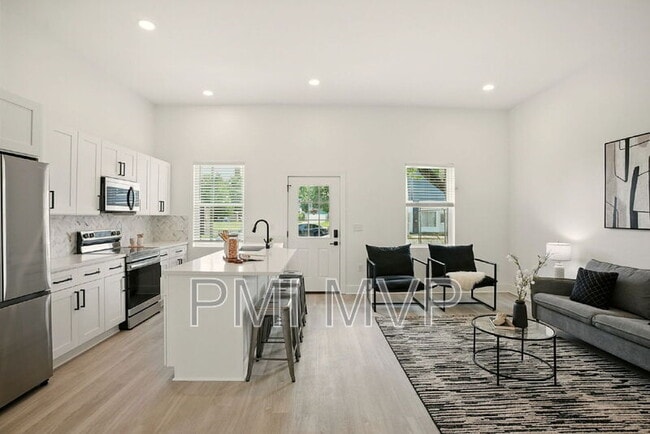 property at 92 E Innis Ave
