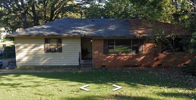 property at 2901 Independence St