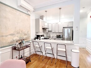 32 Yarmouth St, Unit 3 in Boston, MA - Building Photo - Building Photo