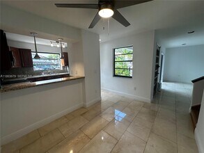 13440 SW 62nd St in Miami, FL - Building Photo - Building Photo