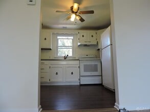 2 Reade St in Jamesburg, NJ - Building Photo - Building Photo