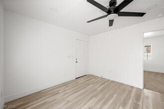 623 N 10th St in Las Vegas, NV - Building Photo - Building Photo