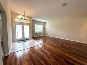 5335 Bold Venture Pl in Zephyrhills, FL - Building Photo - Building Photo