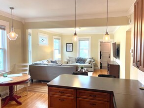 3040 Colfax Ave South in Minneapolis, MN - Building Photo - Building Photo
