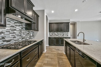20763 E Mockingbird Dr in Queen Creek, AZ - Foto de edificio - Building Photo