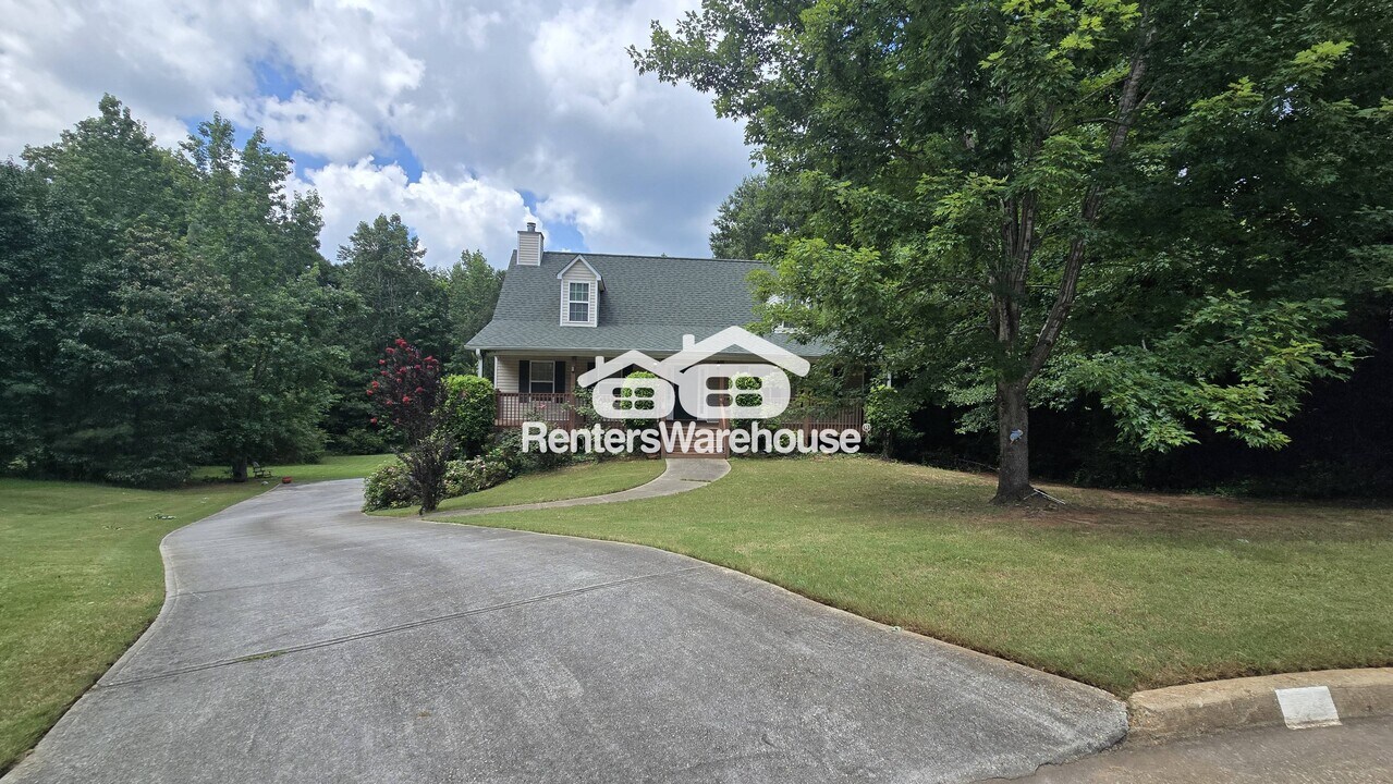 30 Pembroke Pl in Covington, GA - Building Photo