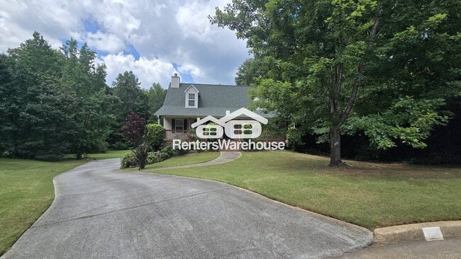 property at 30 Pembroke Pl