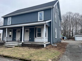 19 Davis St, Unit 1 in Woburn, MA - Building Photo