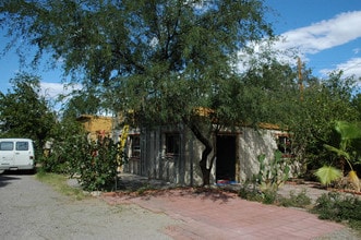 4311-4313 E Fairmount St in Tucson, AZ - Building Photo - Building Photo