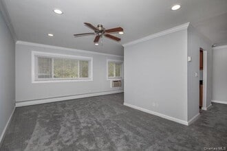 427 Main St in Northport, NY - Building Photo - Building Photo