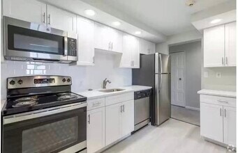 2 Second St-Unit -302 in Revere, MA - Building Photo - Building Photo