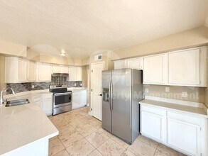877 W Shellfish Dr in Gilbert, AZ - Foto de edificio - Building Photo