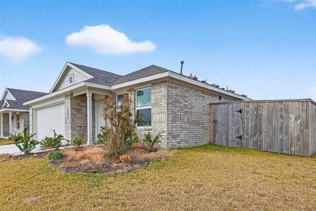 3302 Hereford Dr in Rosenberg, TX - Foto de edificio - Building Photo