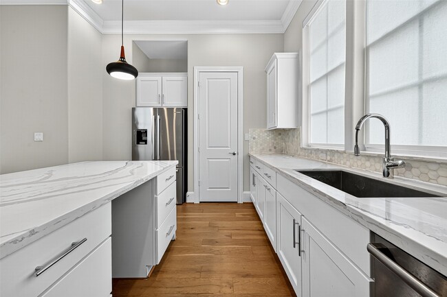 property at 815 Bringhurst St