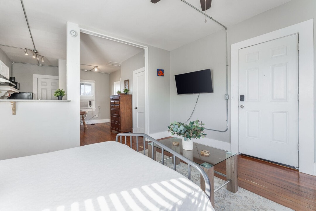 308 Power St in Corpus Christi, TX - Building Photo