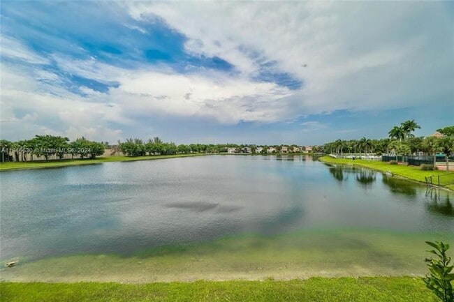 4331 SW 131st Ln in Miramar, FL - Building Photo - Building Photo