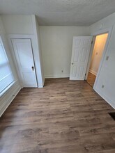 2555-2557-2557 Sullivant Ave in Columbus, OH - Building Photo - Building Photo
