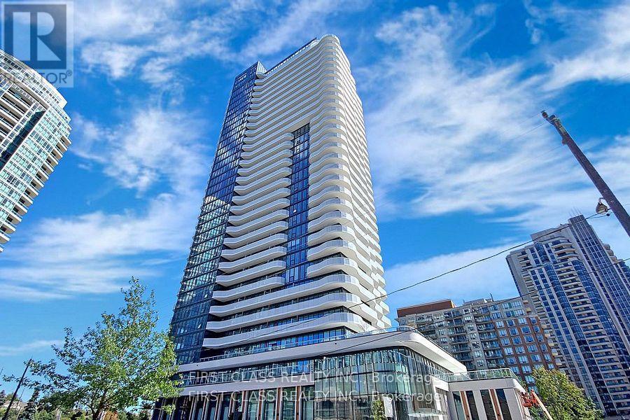 712-715 HOLMES Ave in North York, ON - Building Photo