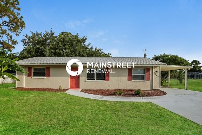 property at 1204 E 6th St