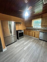 236 3rd St in San Leon, TX - Building Photo - Building Photo