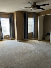 12906 Trade Port Pl in Riverview, FL - Foto de edificio - Building Photo