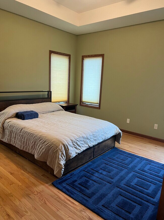 310 N 1st St in Oskaloosa, IA - Building Photo - Building Photo