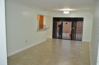 9466 SW 6th Terrace, Unit 07737 in Miami, FL - Building Photo - Building Photo