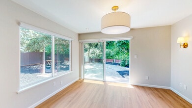 1321 Lasuen Dr in Millbrae, CA - Building Photo - Building Photo