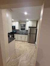 67-06 171st St in Queens, NY - Building Photo - Building Photo