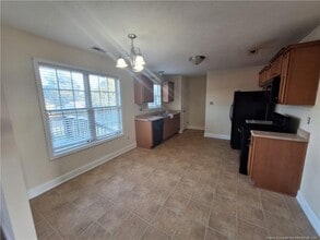 558 Copper Creek Dr in Raeford, NC - Building Photo - Building Photo