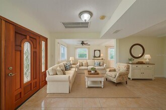 2417 S 66th St in Tampa, FL - Building Photo - Building Photo