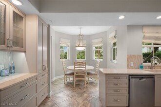 300 Dunes Blvd in Naples, FL - Building Photo - Building Photo