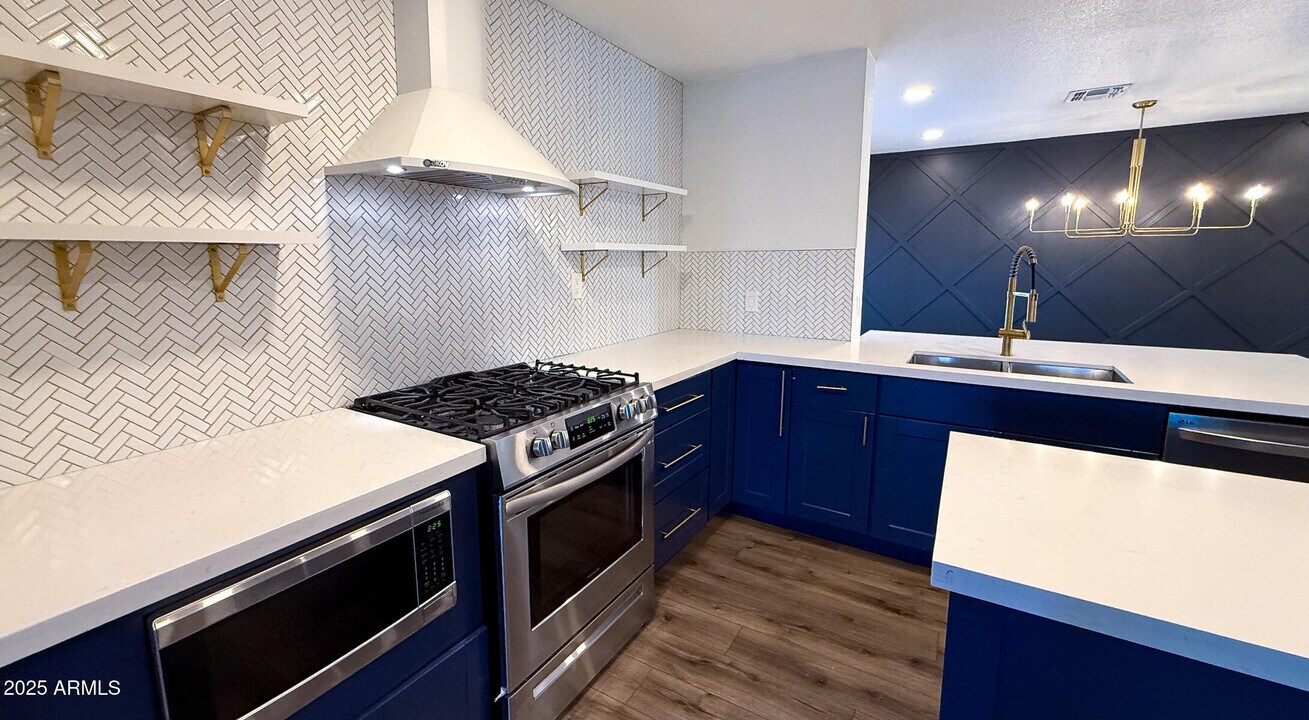 1348 W 15th St in Tempe, AZ - Building Photo