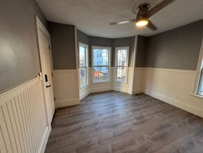 14 Hillside St in Haverhill, MA - Building Photo - Building Photo