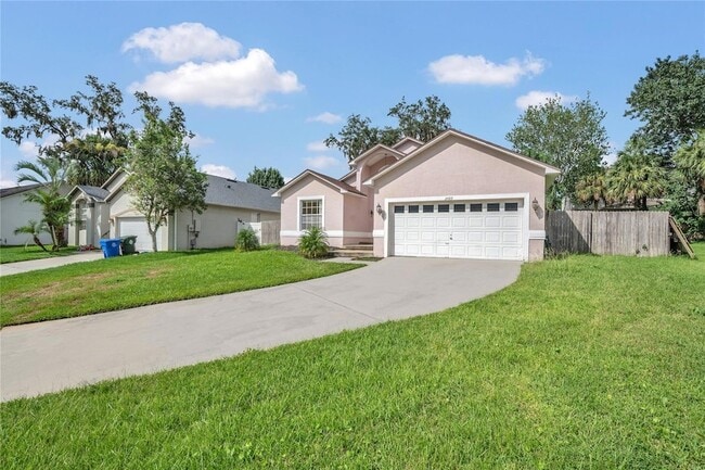 2489 Tommys Turn in Oviedo, FL - Foto de edificio - Building Photo
